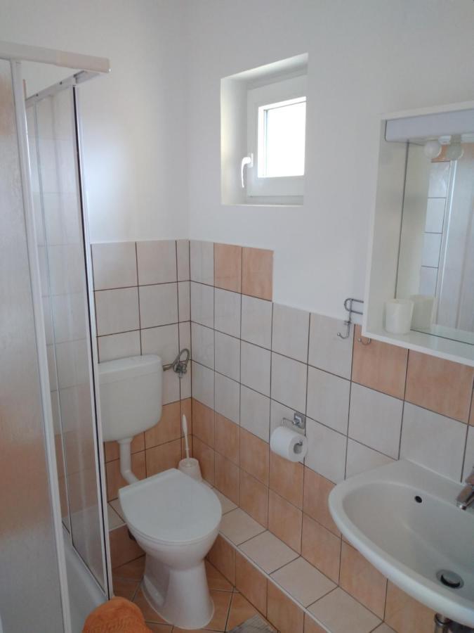 Heviz Erika Apartman מראה חיצוני תמונה